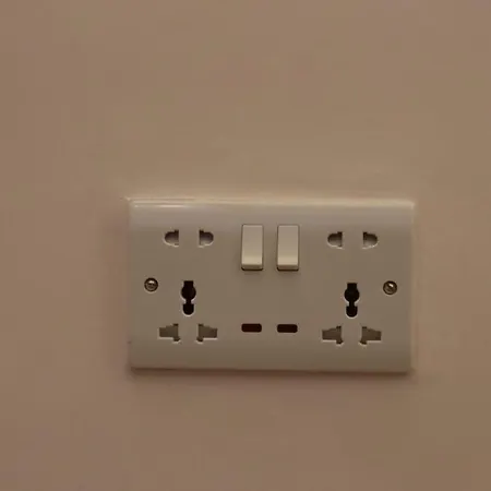 Apartment Cozy Next To Mosque