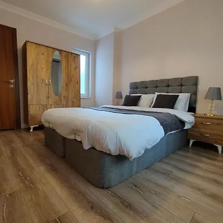 Apartment Cozy Next To Mosque *